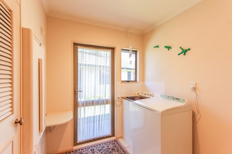 Photo of property in 285 Vaughan Road, Owhata, Rotorua, 3010