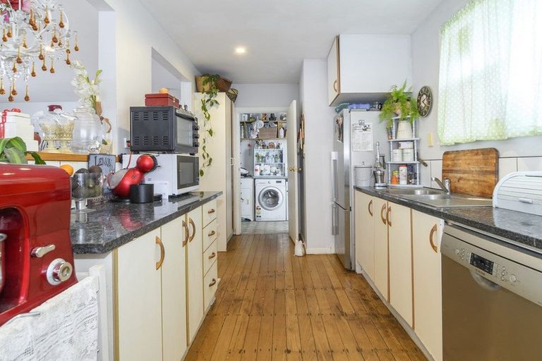 Photo of property in 15a Oxford Street, Parkvale, Tauranga, 3112