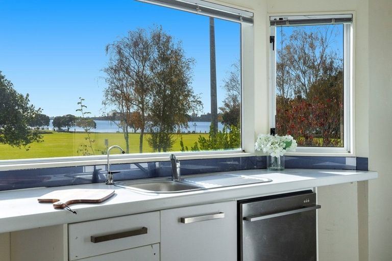 Photo of property in 34 Eleventh Avenue, Tauranga, 3110