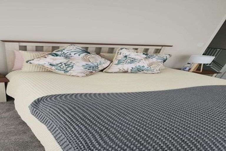 Photo of property in 117 Hutchinsons Road, Bucklands Beach, Auckland, 2014