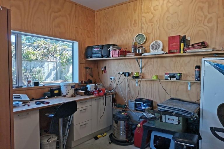 Photo of property in 2 Cayman Court, One Tree Point, 0118