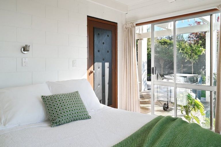 Photo of property in 26 Seamount Terrace, Mount Pleasant, Christchurch, 8081