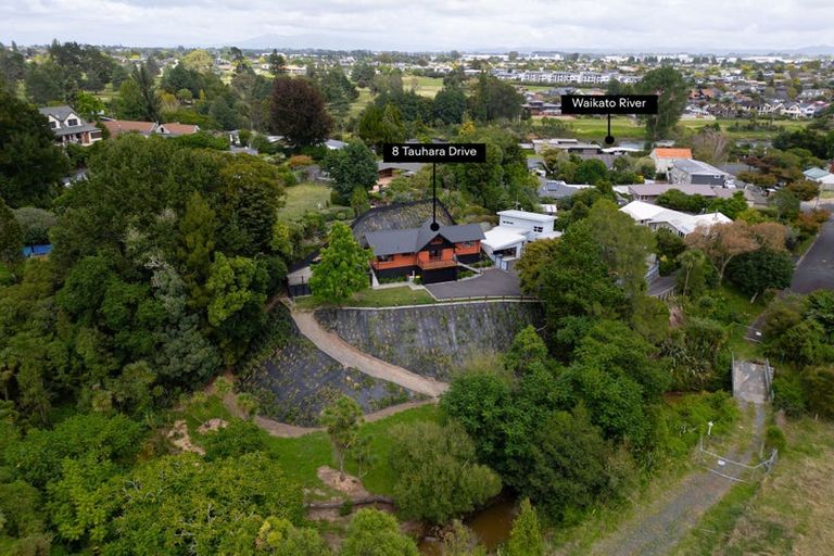 Photo of property in 8 Tauhara Drive, Queenwood, Hamilton, 3210