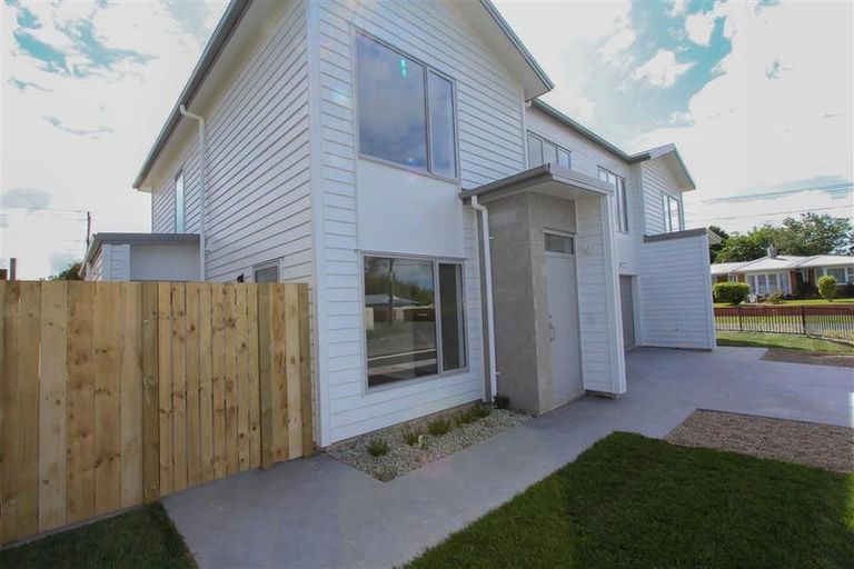 Photo of property in 2a Yorkshire Road, Silverdale, Hamilton, 3216