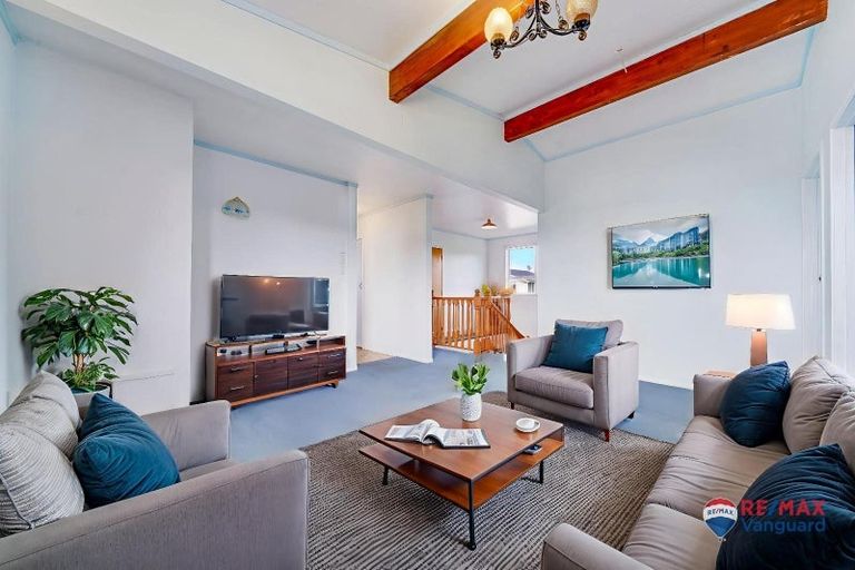 Photo of property in 10 Tabitha Crescent, Henderson, Auckland, 0612