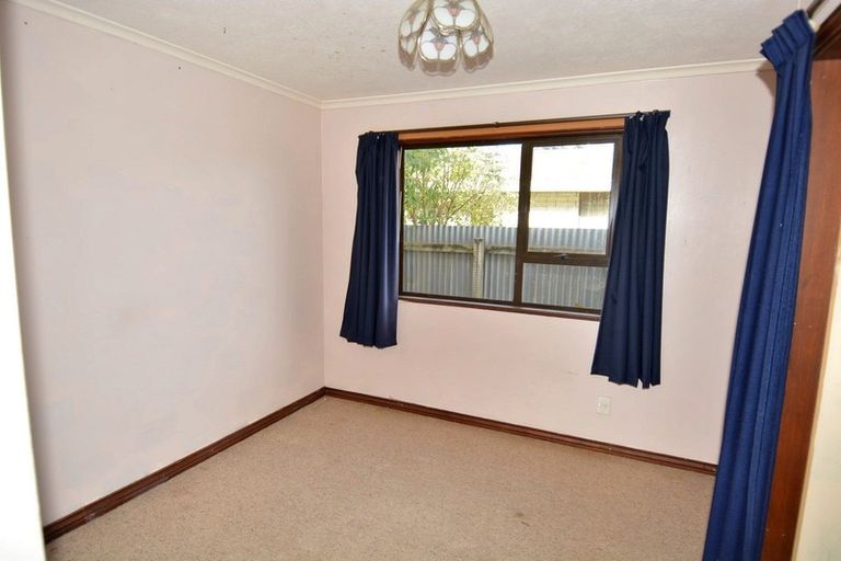 Photo of property in 249 Princes Street, Strathern, Invercargill, 9812