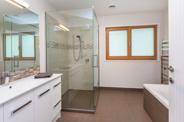 Photo of property in 133 Paparoa Street, Papanui, Christchurch, 8053