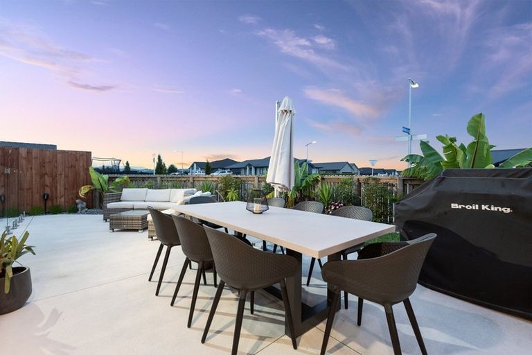 Photo of property in 3 Blacklock Road, Pyes Pa, Tauranga, 3112