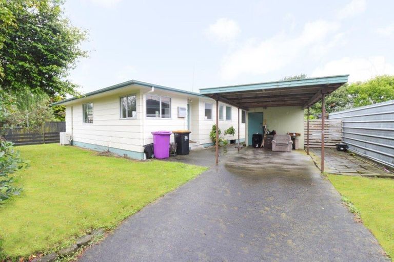 Photo of property in 24a Humphries Place, Awapuni, Palmerston North, 4412