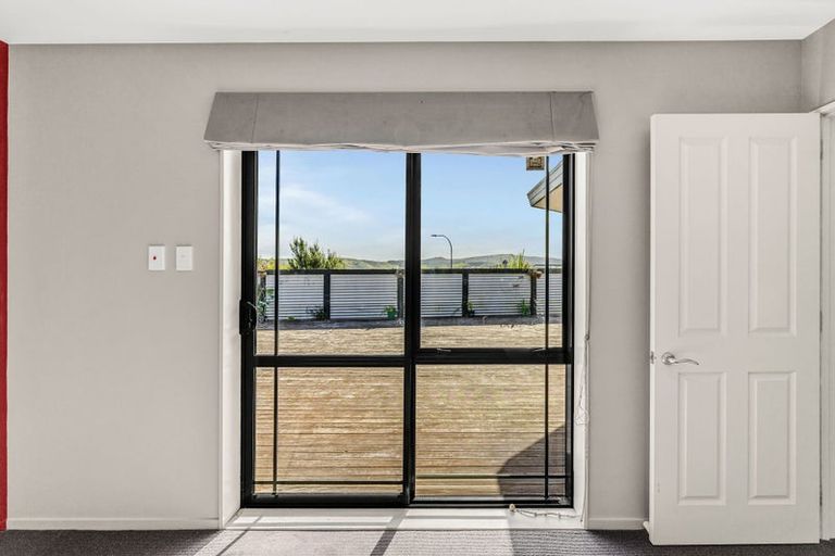 Photo of property in 75 Kentwood Drive, Woodridge, Wellington, 6037