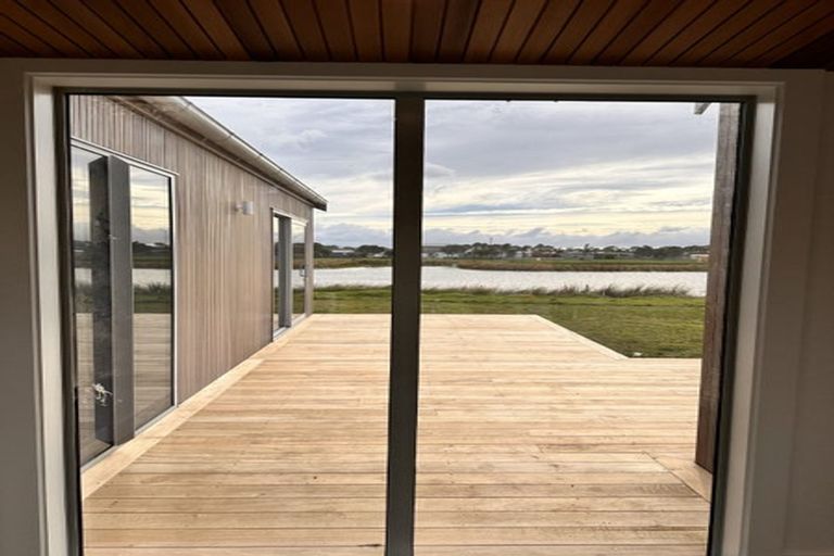 Photo of property in 218 Hamiora Street, Matarangi, 3592