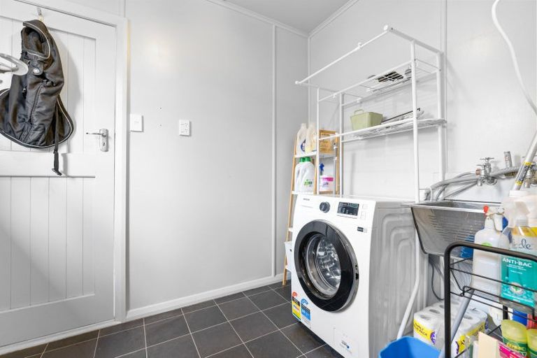 Photo of property in 29 Windsor Street, Terrace End, Palmerston North, 4410