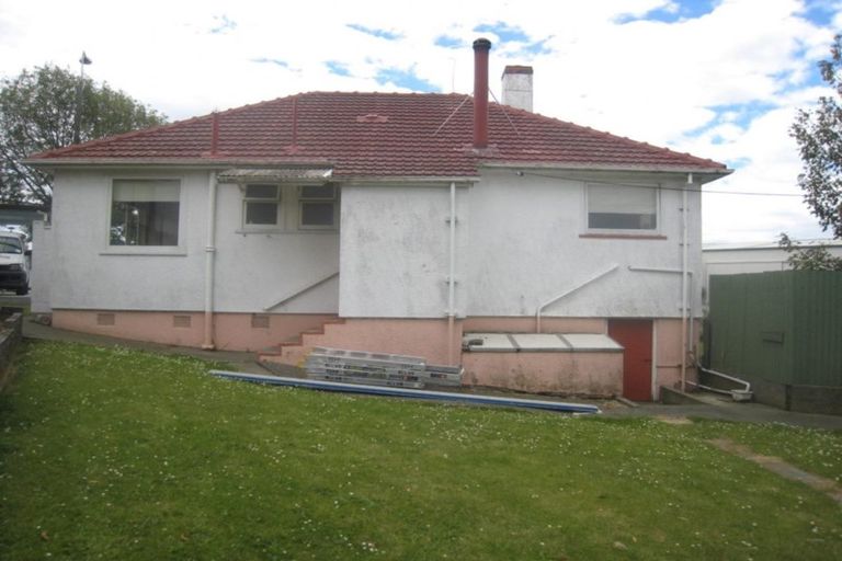 Photo of property in 2 Macdonald Street, Geraldine, 7930