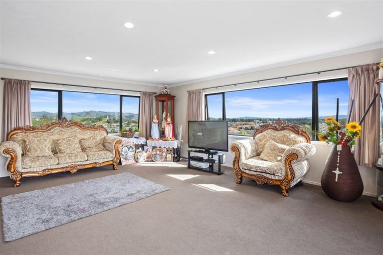 Photo of property in 20 Ohinemuri Place, Paeroa, 3600