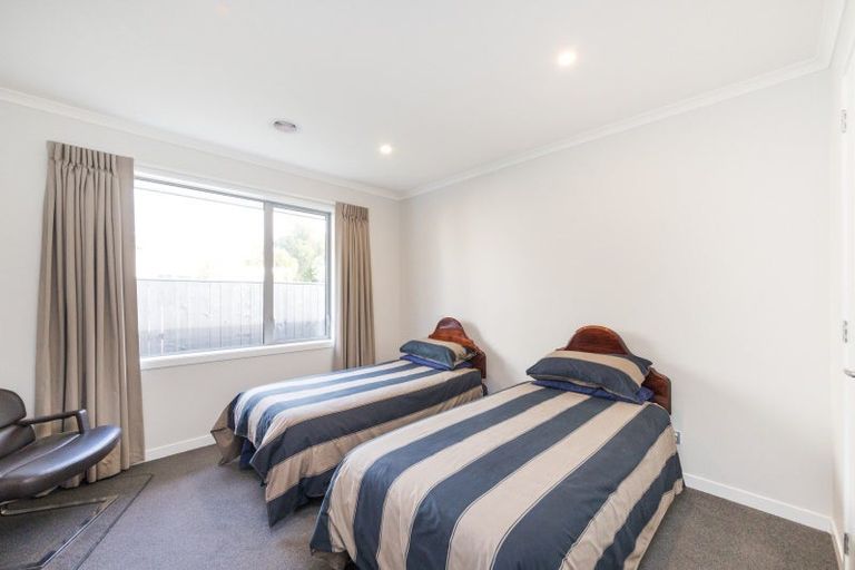 Photo of property in 33 Elmira Avenue, Hokowhitu, Palmerston North, 4410