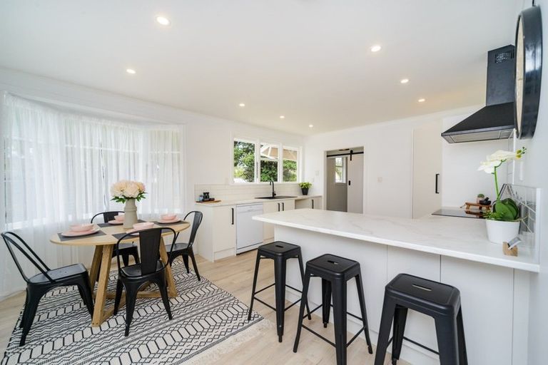 Photo of property in 6 Coventry Street, Highbury, Palmerston North, 4412