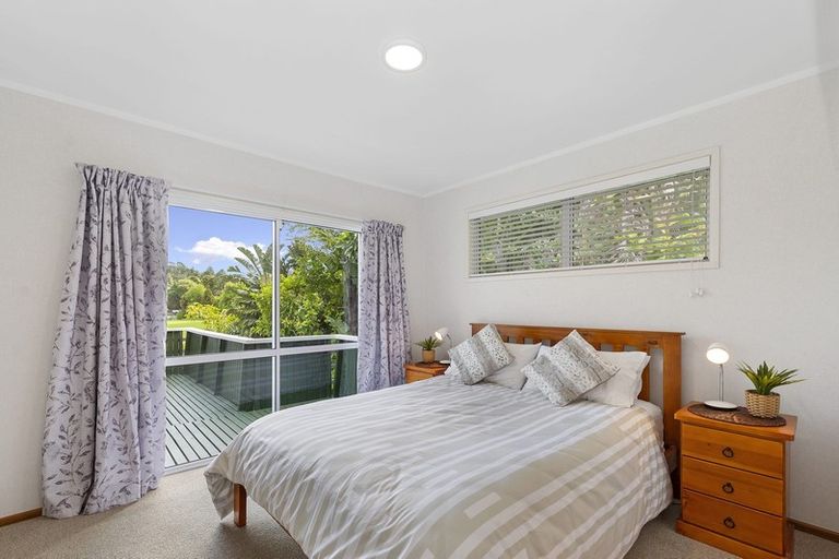 Photo of property in 14 Ragley Street, Titirangi, Auckland, 0604