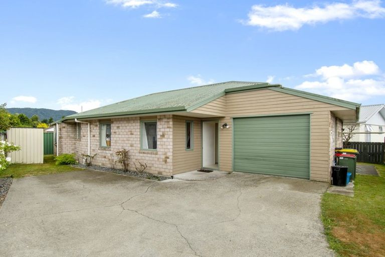 Photo of property in 122a Main Road, Katikati, 3129