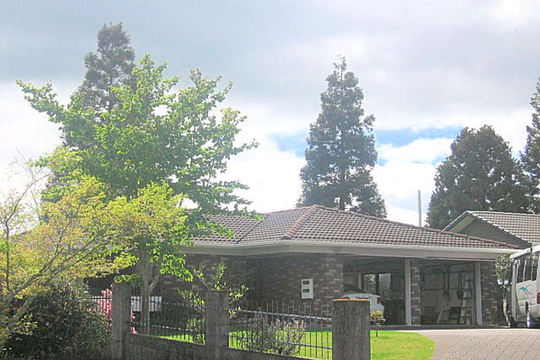 Photo of property in 7 Kirk Lane, Owhata, Rotorua, 3010