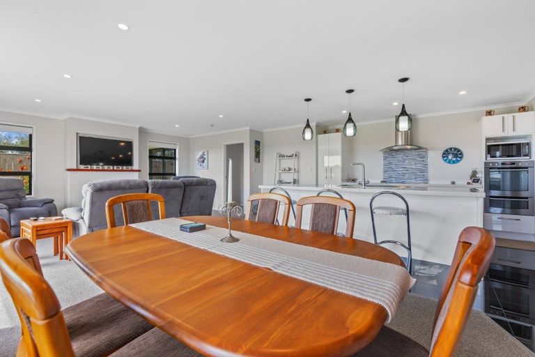 Photo of property in 10 Ta Paora Drive, Bell Block, New Plymouth, 4312