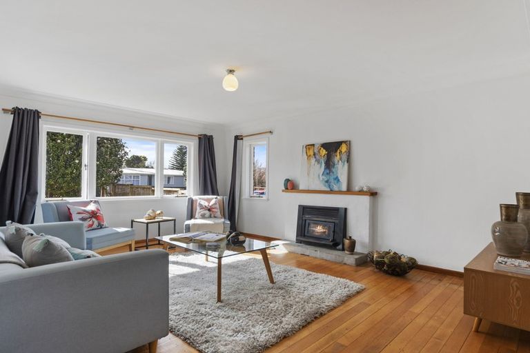 Photo of property in 10 Russell Avenue, Pukekohe, 2120