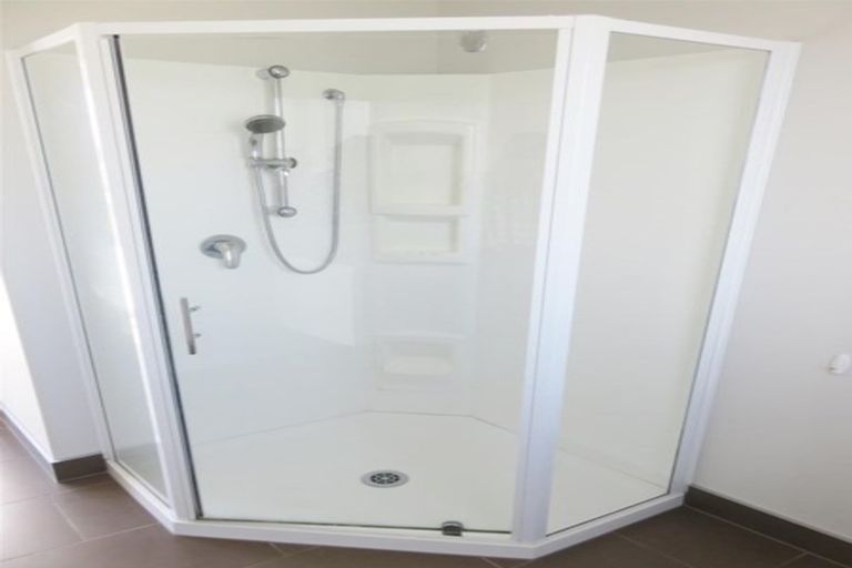 Photo of property in 1 Tua Tua Place, Baylys Beach, Dargaville, 0377