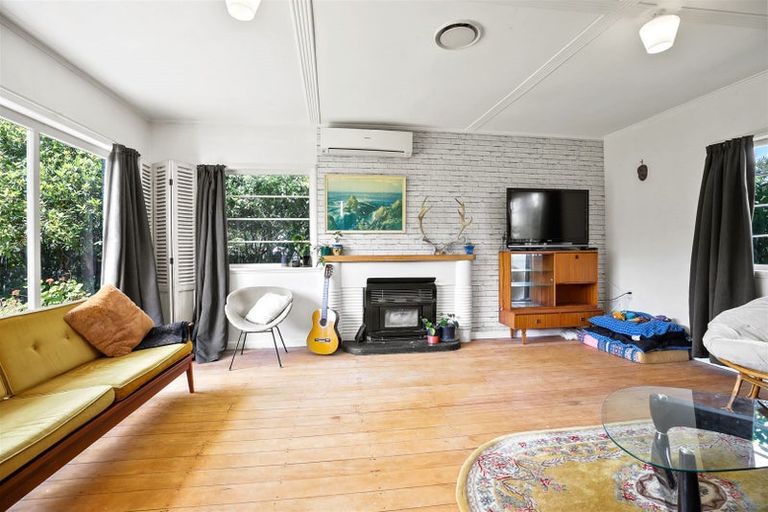 Photo of property in 70 Thames Road, Paeroa, 3600