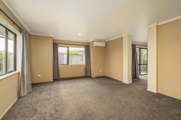 Photo of property in 20 Woodstock Place, Stoke, Nelson, 7011