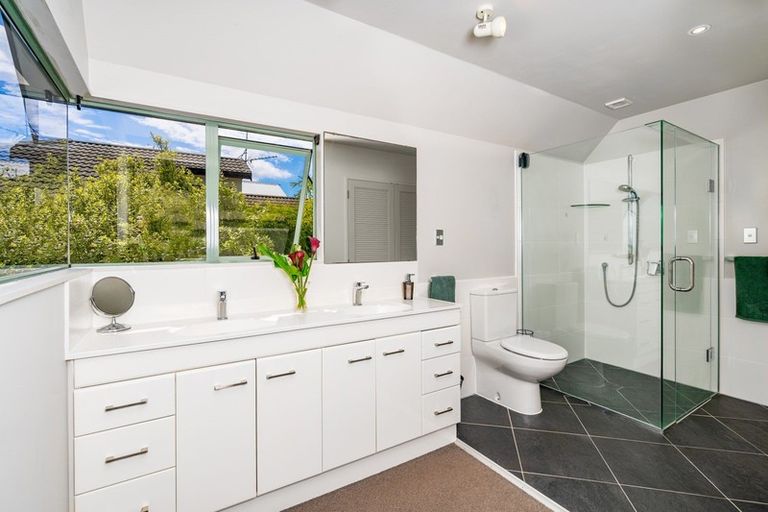 Photo of property in 40 Vipond Road, Stanmore Bay, Whangaparaoa, 0932