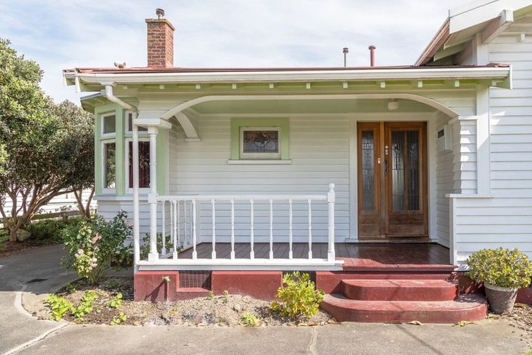 Photo of property in 16 Fitzroy Street, Feilding, 4702