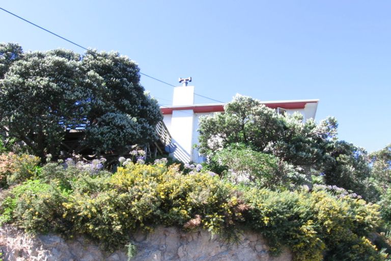 Photo of property in 33 Volga Street, Island Bay, Wellington, 6023