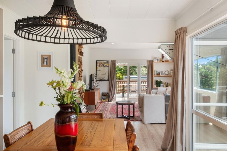 Photo of property in 44 Hillview Road, Waihi Beach, 3611