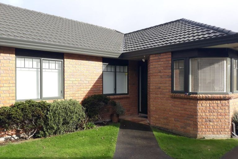Photo of property in 20 Guthrie Street, Waterloo, Lower Hutt, 5011