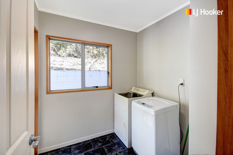 Photo of property in 22 Braeside, Kinmont Park, Mosgiel, 9024