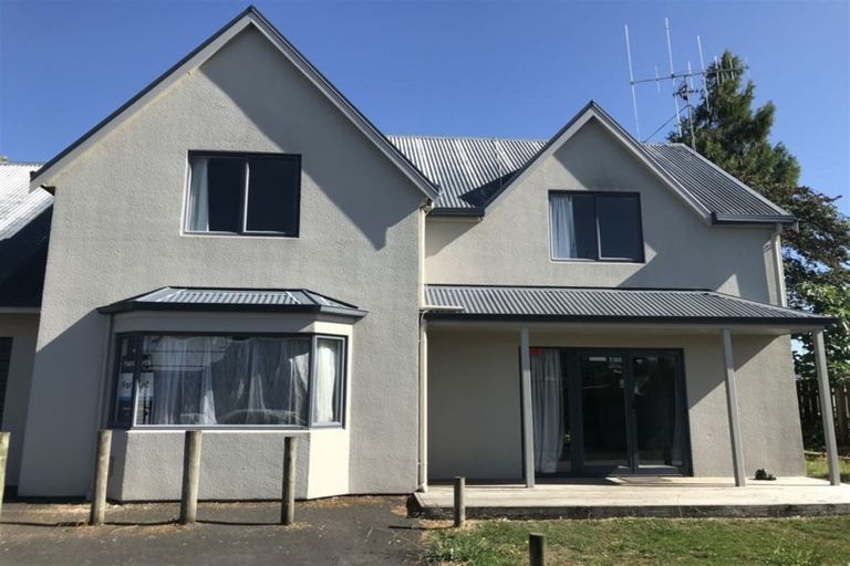 Photo of property in 15a Brocas Avenue, Hillcrest, Hamilton, 3216