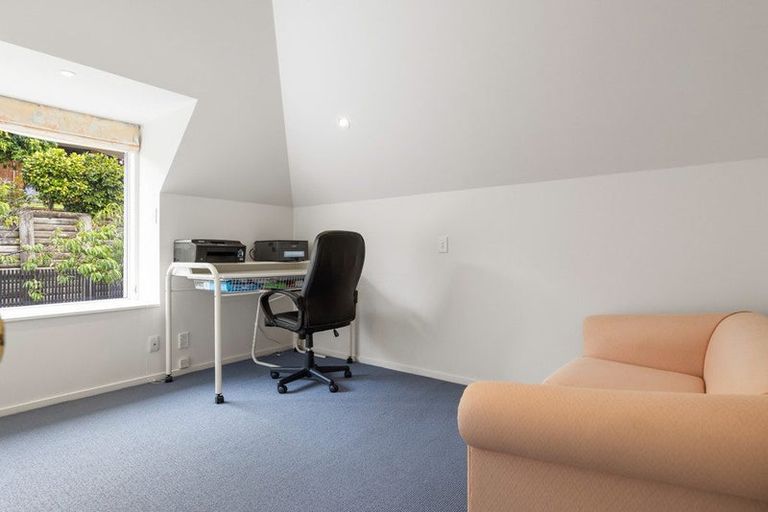 Photo of property in 1/17 Petworth Place, Westmorland, Christchurch, 8025