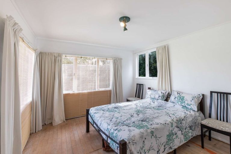 Photo of property in 26 Shelly Beach Road, Shelly Beach, South Head, 0874