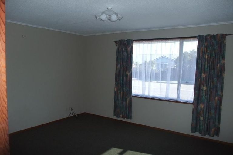 Photo of property in 1/11 Grantley Street, North New Brighton, Christchurch, 8083