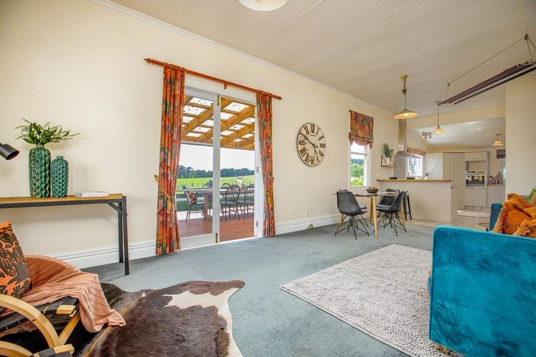 Photo of property in 105 Fraters Road, Martinborough, 5781