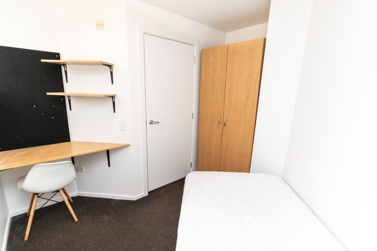 Photo of property in Orange Apartments/victoria Centr, 801/169 The Terrace, Wellington Central, Wellington, 6011