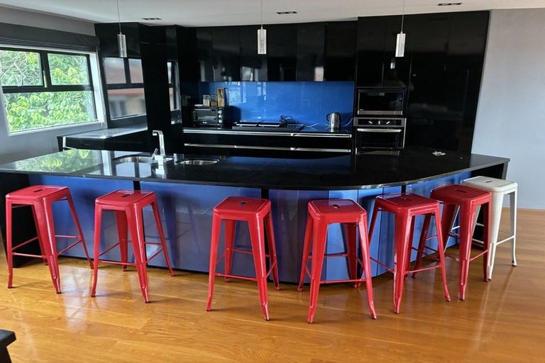 Photo of property in 4 The Enclave, Totara Heights, Auckland, 2105