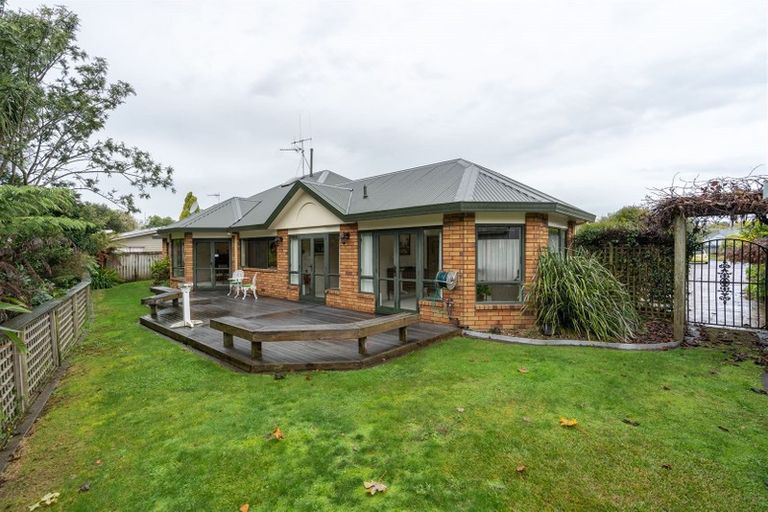 Photo of property in 10a John Webb Drive, Glenview, Hamilton, 3206