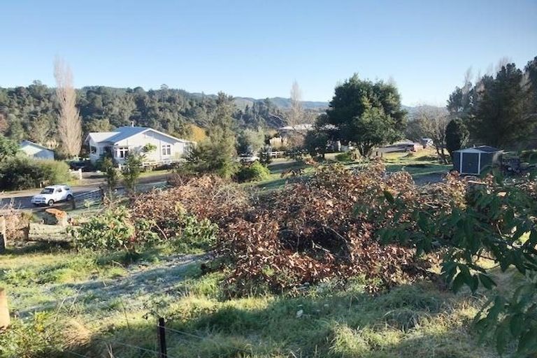 Photo of property in 14 Manuka Drive, Whangamata, 3691