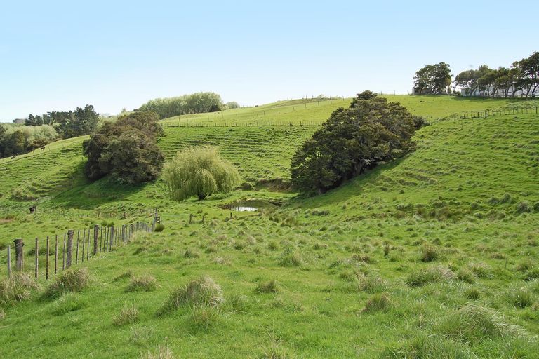 Photo of property in Gibbons Road, Kaiwaka, 0573