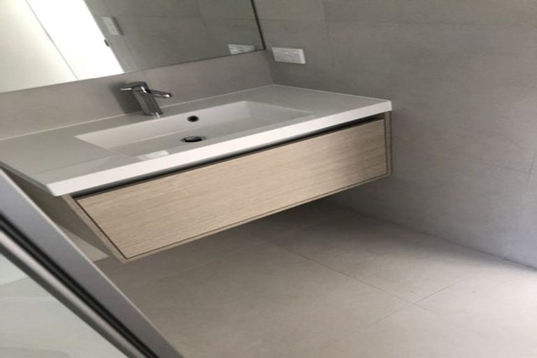 Photo of property in 33 Pepene Avenue, Takanini, 2112