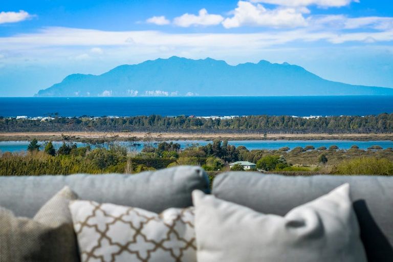 Photo of property in 273 Takatu Road, Tawharanui Peninsula, Warkworth, 0986