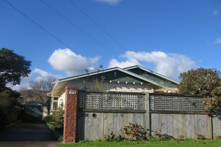 Photo of property in 30 Collingwood Street, Waterloo, Lower Hutt, 5011