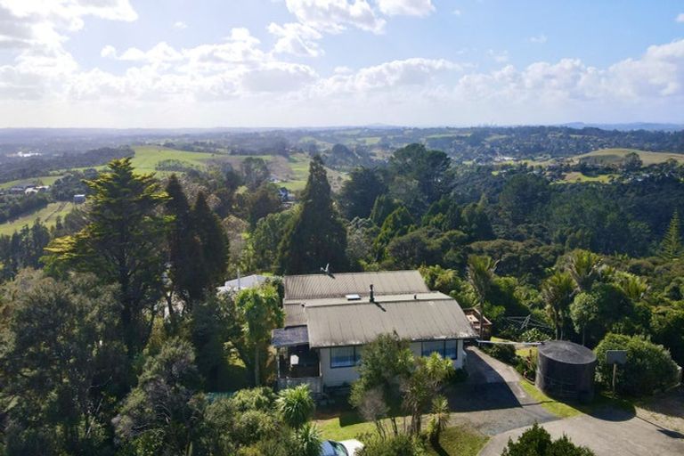 Photo of property in 177 Wairere Road, Waitakere, Henderson, 0782
