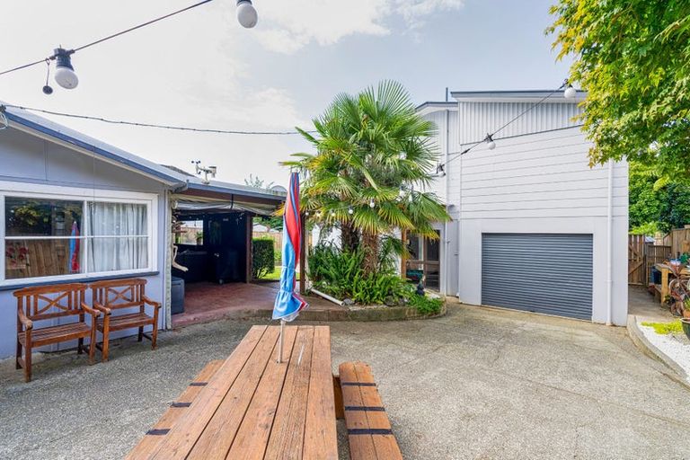 Photo of property in 5 Kawiu Road, Levin, 5510