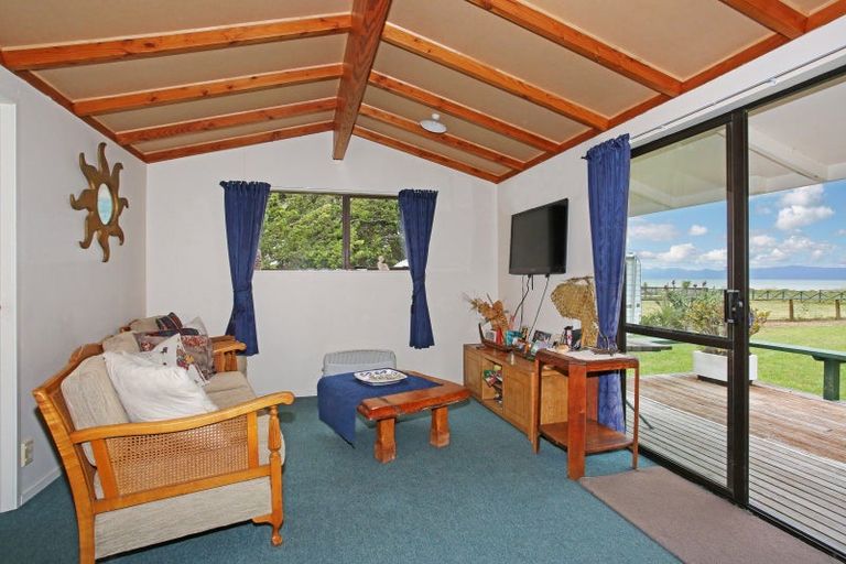 Photo of property in 861 East Coast Road, Kaiaua, Pokeno, 2473